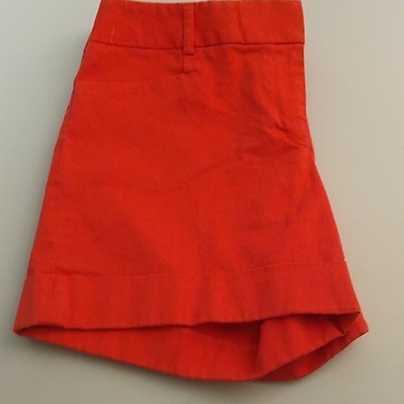 EXPRESS  EDITOR, 4" INSEAM, 4 POCKET, BELT LOOPS, MIDRISE SHORTS - Picture 2 of 7